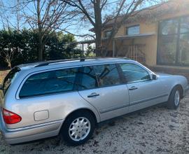 Mercedes E 200 SW benzina