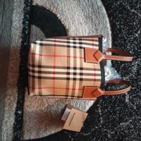 Burberry originala