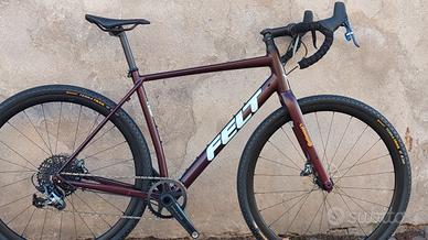 Felt Breed 20 Gravel mis L SEMINUOVA 