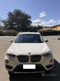 BMW    X1  sDrive