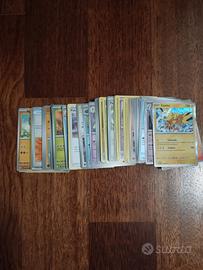 Megalotto 100 carte Pokemon 