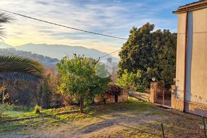 CASA INDIPENDENTE A FROSINONE
