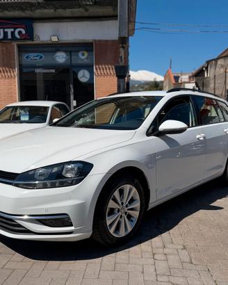 Volkswagen Golf Variant 1.6 TDI 115 CV Business Bl