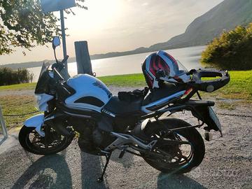 Kawasaki er6n 2012
