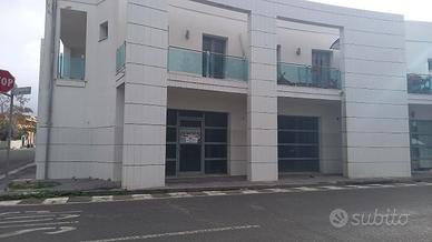 Settimo San Pietro Negozio