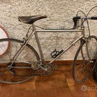 Bicicletta vintage epoca da uomo.