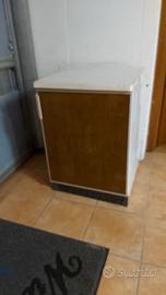 FRIGO PICCOLO  BOSCH  DA INCASSO  E  NON