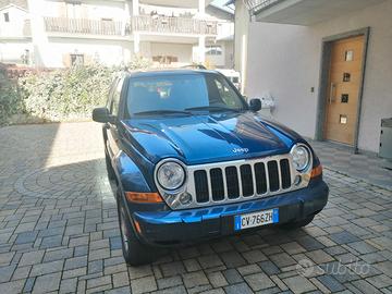 Jeep cherokee 2.8 crd limited