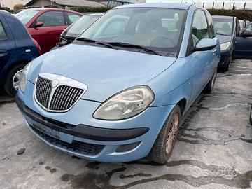 Ricambi per Lancia Ypsilon 1.2 benz 2004