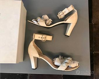 MarcJACOBStg40SUPERGLAMsandaloAPERTOretail379euro