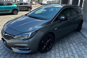Opel Astra SW