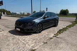Renault Megane Mégane Sporter dCi 8V 110 CV EDC En