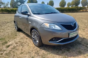Lancia Ypsilon 1.2 69 CV 5 porte GPL Ecochic Gold