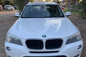 BMW XDrive20d allestimento Futura