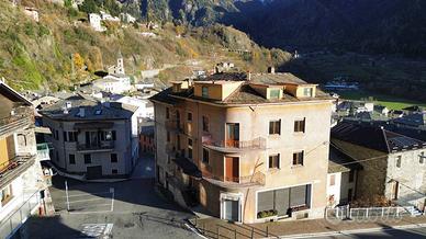 Appartamento di 120 m² con 4 locali a Sondalo