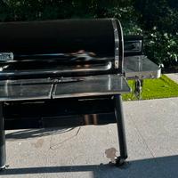 Barbecue weber smokefire