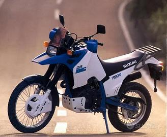 Suzuki DR750 big ricambi  piu elefant 125 piùTT350