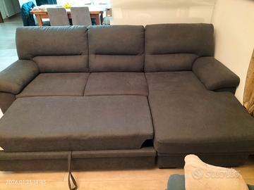 divano letto, divano relax,e cassa panca in legno