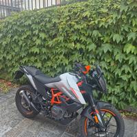 KTM ADVENTURE 390