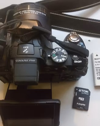 macchina fotografica digitale nikon coolpix p510 
