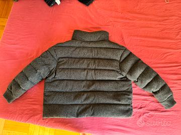 Moncler in flanella di lana grigio