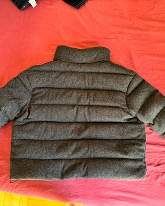 Moncler in flanella di lana grigio