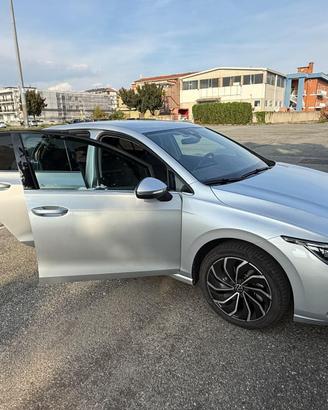Volkswagen Golf 8 1.4 TSI E-Hybrid DSG 204 CV