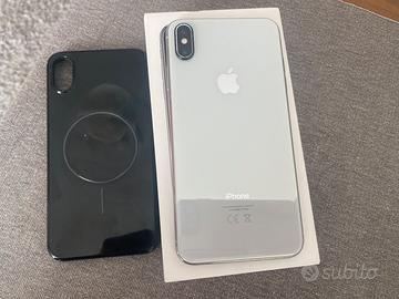 Iphone xs max  64g