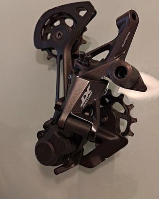 Deragliatore posteriore Shimano XT cambio 12V