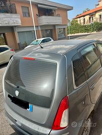 Lancia musa 2005