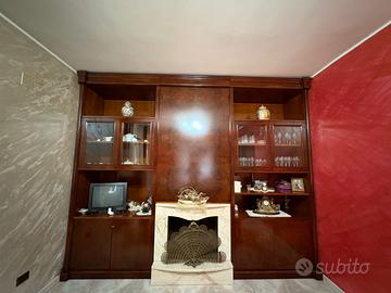 Mobile su misura in radica di mirto