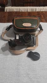 Fotocamera a pellicola vintage Olympus AZ-300.