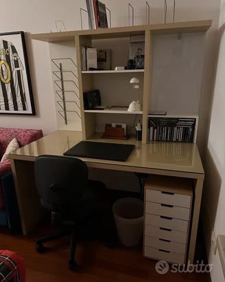 Scrivania Ikea