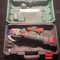 Smerigliatrice Parkside a Batteria