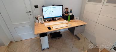 scrivania Ikea 160x80 con 2 cassetti