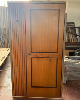 Portone in legno