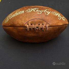 Pallone rugby in pelle pubblicità arredo negozio