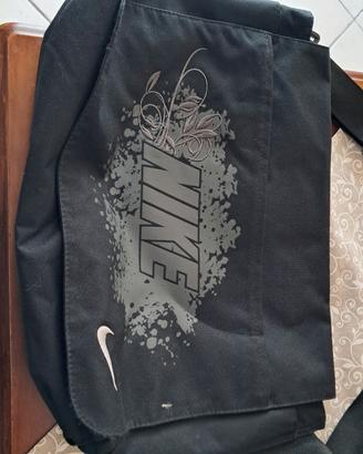 borsa porta computer Nike