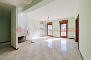 Appartamento L'Aquila [Cod. rif 3184903VRG]