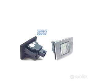 LUCI TARGA A LED MERCEDES 2011-
