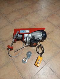 montacarico/ paranco 