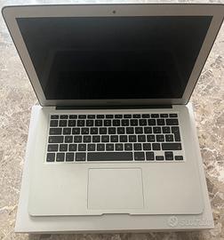 Macbook Air Apple