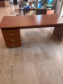 Scrivanie + cassettiere