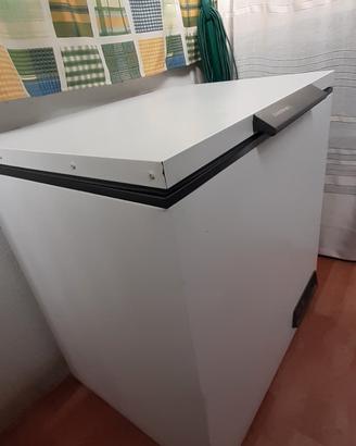 congelatore a pozzetto 