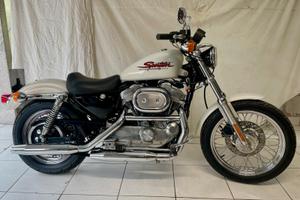 Harley sportster 883