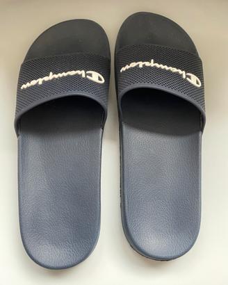 Ciabatte Champion in buone condizioni