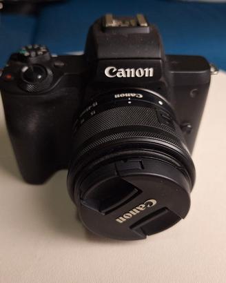 Fotocamera Canon M50,