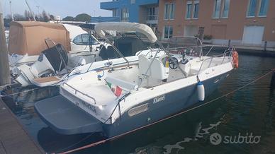 Zeus yacht 25 walkaround 