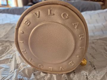 2 POCHETTES BULGARI PARFUM