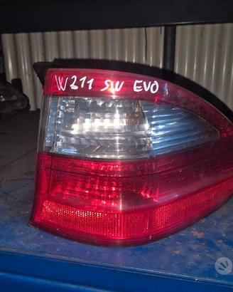 Stop Posteriore Destro Per Mercedes Classe E W211